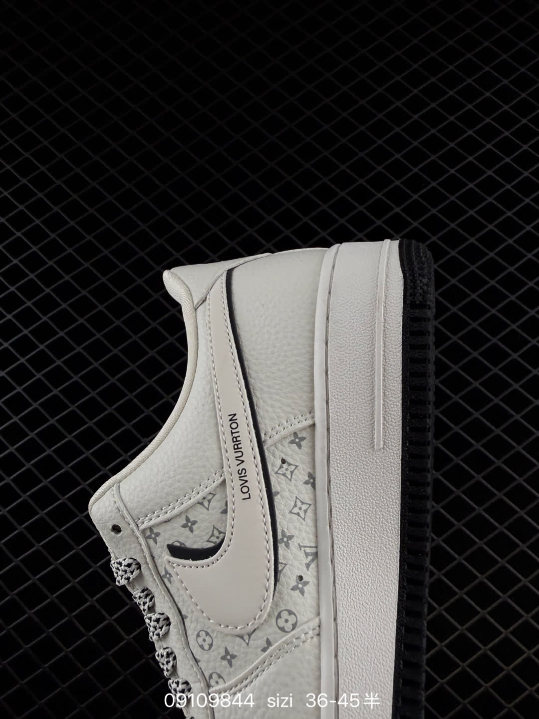 Nike Air Force 1 '07  LX-WY0655-124